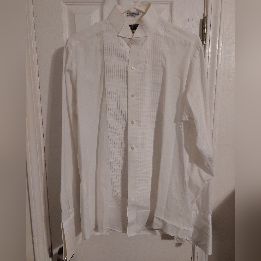 Men's tuxedo shirt